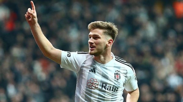 Semih Kılıçsoy'un menajerinden transfer açıklaması