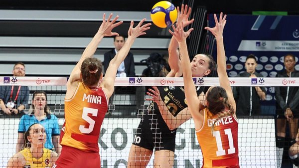 Vakıfbank, Galatasaray HDI Sigorta'ya set vermedi